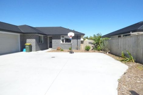 Photo of property in 13 Dreaver Drive, Waitara, 4320