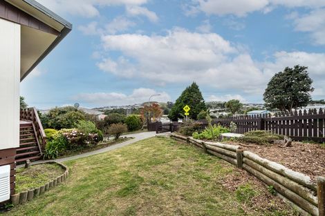 Photo of property in 18 Awatea Street, Ranui, Porirua, 5024