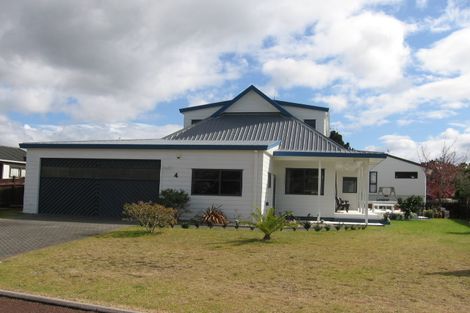 Photo of property in 4 Golden Hills Drive, Pauanui, Hikuai, 3579