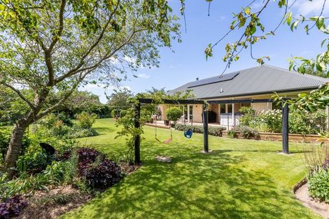 Photo of property in 11 Bridge Street, Southbridge, 7602