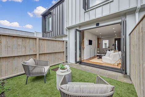 Photo of property in 15 Hadlow Terrace, Grey Lynn, Auckland, 1021
