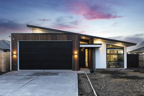 Photo of property in 5 Dray Place, Halswell, Christchurch, 8025