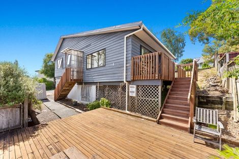 Photo of property in 1/9a Kitewao Street, Northcote, Auckland, 0627