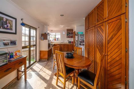 Photo of property in 26 Davidson Crescent, Hornby, Christchurch, 8042