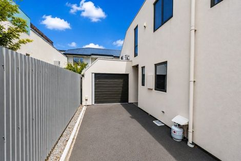 Photo of property in 4/464 Durham Street North, St Albans, Christchurch, 8014