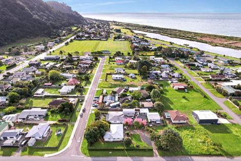 Photo of property in 22 Wilson Street, Matata, Whakatane, 3194