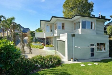 Photo of property in 116 Chaucer Road North, Hospital Hill, Napier, 4110