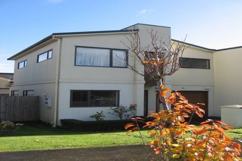 Photo of property in 33 Puma Drive, Golflands, Auckland, 2013