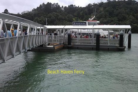 Photo of property in The Haven, 12/120 Beach Haven Road, Beach Haven, Auckland, 0626