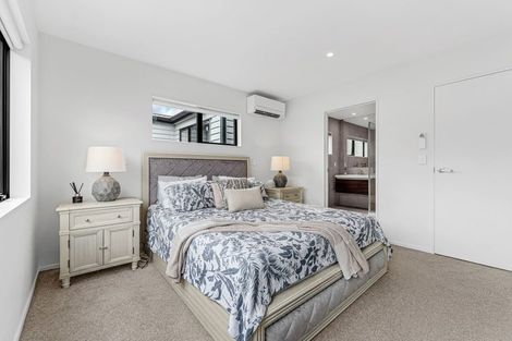 Photo of property in 33 Kabardin Street, Karaka, Papakura, 2113