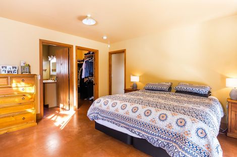 Photo of property in 6 Astelia Way, Waipahihi, Taupo, 3330