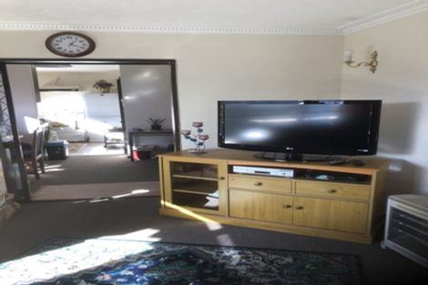 Photo of property in 1/37 Karnak Crescent, Russley, Christchurch, 8042