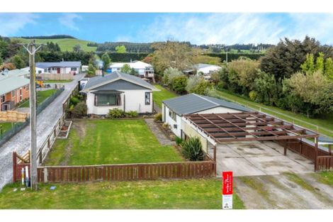 Photo of property in 23 Cross Street, Coalgate, 7673