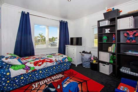 Photo of property in 133 Wharf Road, Port Albert, Wellsford, 0973