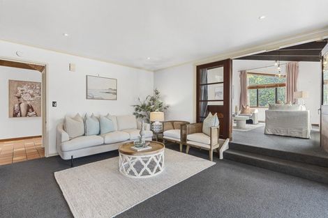 Photo of property in 12 Kaitake Place, Oakura, 4314