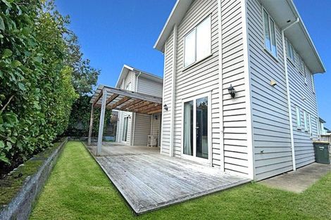 Photo of property in 67 Pickaberry Avenue, Karaka, Papakura, 2113