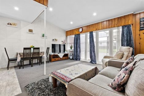 Photo of property in 2/67 Park Avenue, Papatoetoe, Auckland, 2025