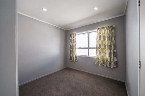 Photo of property in 2 Edith Place, Dinsdale, Hamilton, 3204