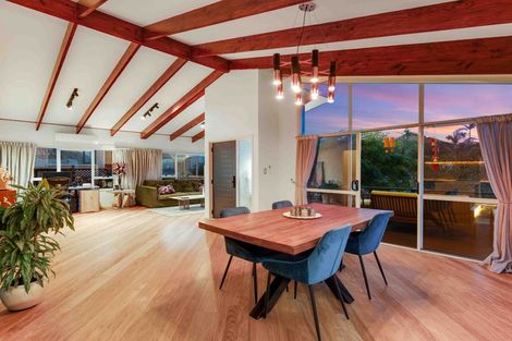 Photo of property in 19 Westpark Drive, West Harbour, Auckland, 0618