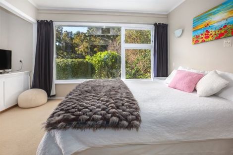 Photo of property in 4 Taupo Crescent, Plimmerton, Porirua, 5026