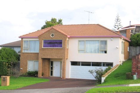 Photo of property in 16 Kells Place, Botany Downs, Auckland, 2010