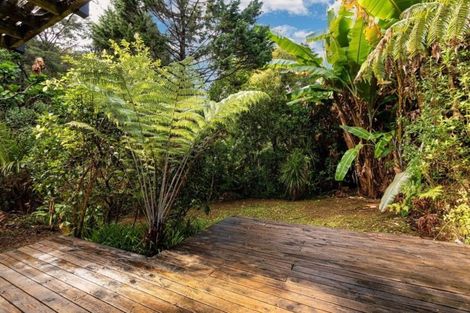Photo of property in 56 Tanekaha Road, Titirangi, Auckland, 0604