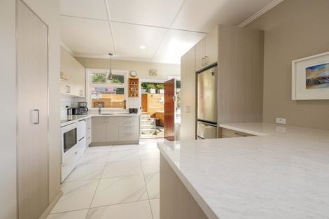 Photo of property in 10 Irvine Road, The Cove, Dunedin, 9077
