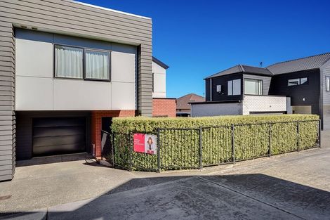 Photo of property in 7/15 Onukutara Place, Huntington, Hamilton, 3281