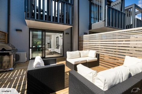 Photo of property in 47 Carder Court, Hobsonville, Auckland, 0618