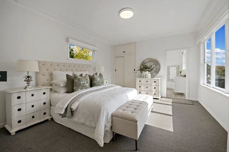 Photo of property in 4 Bloomfield Place, Epsom, Auckland, 1023