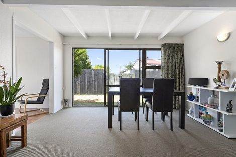 Photo of property in 7a Mahana Road, St Andrews, Hamilton, 3200