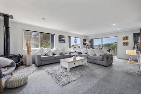 Photo of property in 8 Ranginui Road, Welcome Bay, Tauranga, 3112