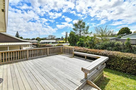 Photo of property in 2 Inca Place, Red Hill, Papakura, 2110