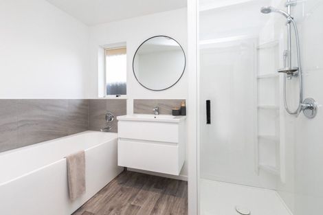 Photo of property in 1/131 Prestons Road, Redwood, Christchurch, 8051