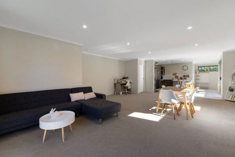 Photo of property in 12 Rire Hau Lane, Pyes Pa, Tauranga, 3112