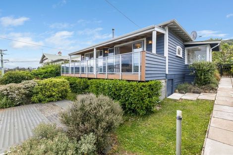 Photo of property in 4 Saint Leonards Drive, Saint Leonards, Dunedin, 9022