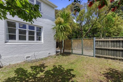 Photo of property in 1/87 Cambridge Terrace, Waterloo, Lower Hutt, 5011