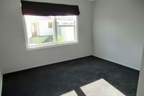 Photo of property in 6 Hillside Crescent, Westown, New Plymouth, 4310