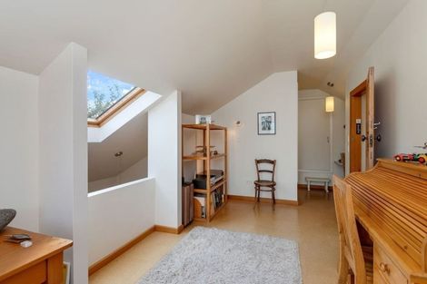 Photo of property in 33 Watford Street, Strowan, Christchurch, 8052