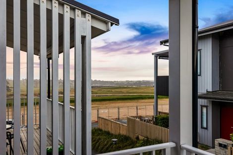 Photo of property in 20 Pukewhero Rise, Westgate, Auckland, 0614
