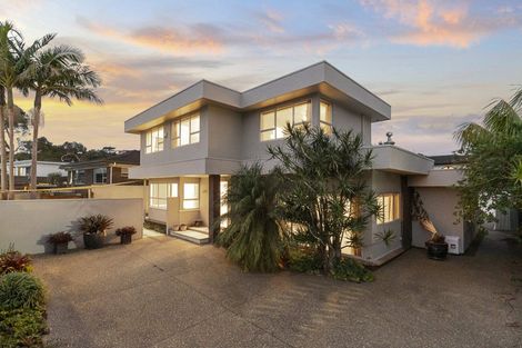 Photo of property in 9 Argo Drive, Half Moon Bay, Auckland, 2012