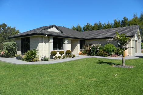 Photo of property in 46 Mangakaretu Road, Waipapa, Kerikeri, 0295