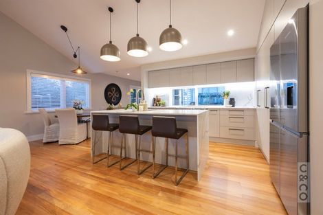 Photo of property in 2 Queen Street, Riverhead, 0820