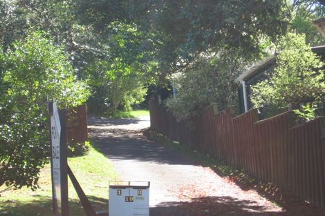 Photo of property in 2/21 Malters Place, Browns Bay, Auckland, 0630