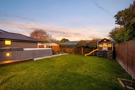 Photo of property in 14 Kahika Grove, Huapai, Kumeu, 0810