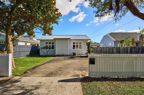 Photo of property in 14 Waitui Crescent, Waiwhetu, Lower Hutt, 5010
