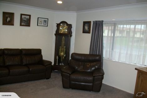 Photo of property in 14 Loveridge Place, Morrinsville, 3300