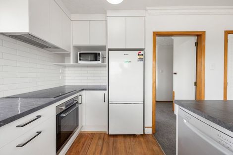 Photo of property in 15 Priscilla Crescent, Melville, Hamilton, 3206