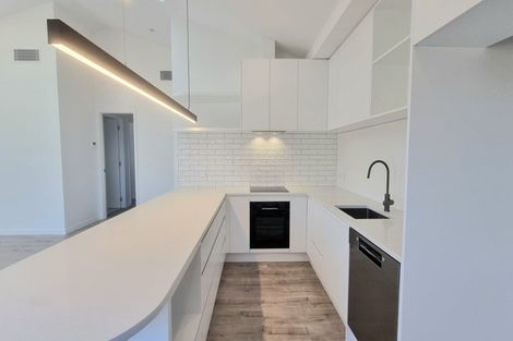 Photo of property in 9 Marsh Street, Jacks Point, 9371