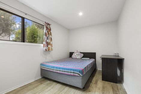 Photo of property in 2/34 Sycamore Drive, Sunnynook, Auckland, 0620